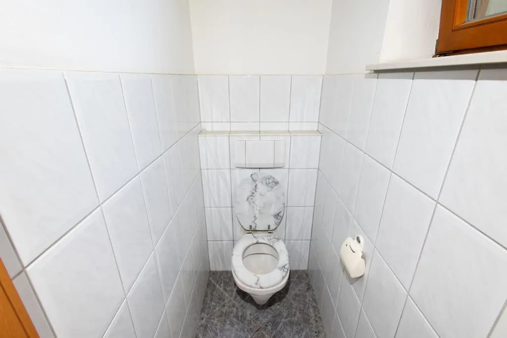 4-Bedroom House & Large Garden Vienna